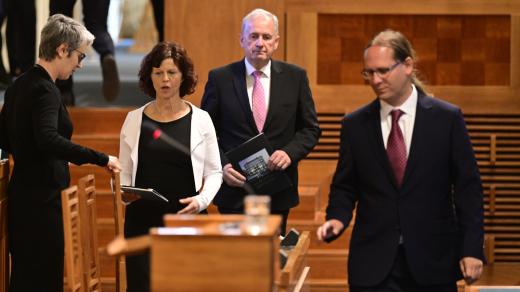 Daniela Zemanová, Josef Baxa a Jan Wintr se stanou novými ústavními soudci, rozhodl Senát