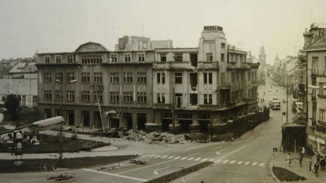 Hotel Veselka Pardubice (v 19. století se hotel stal centrem kulturního života města)