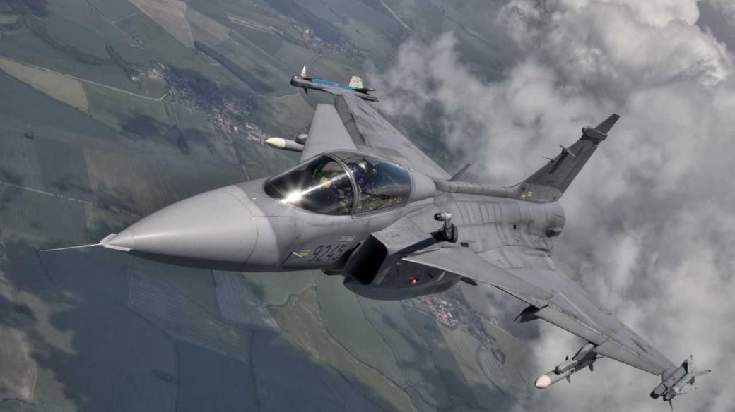 Letoun Jas-39 Gripen