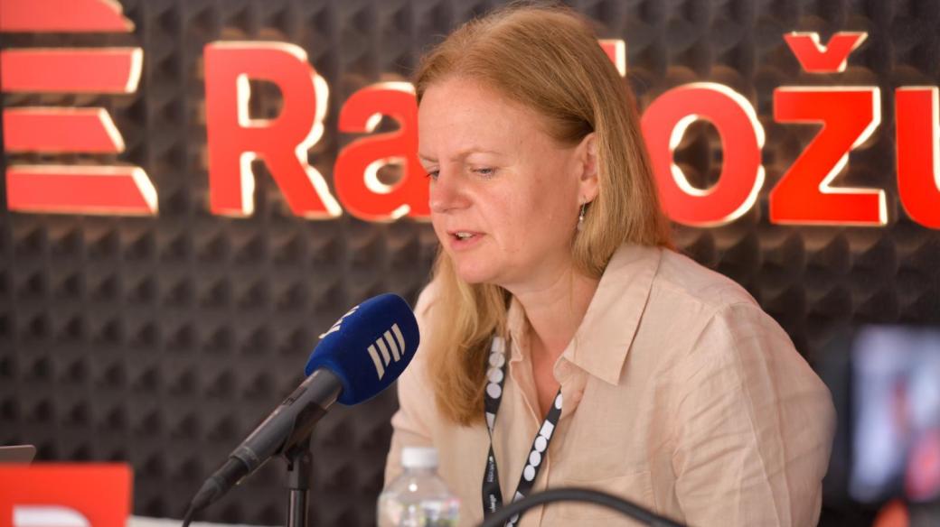 Theodora Remundová jako Host Radiožurnálu v Karlových Varech