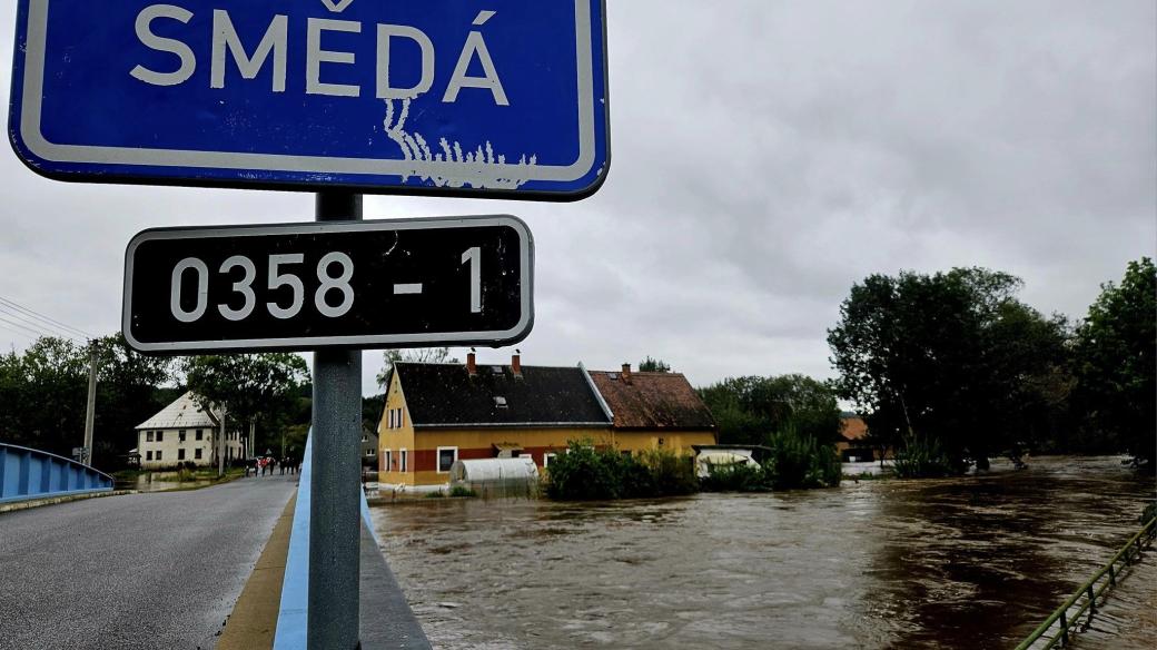 Smědá dosáhla v sobotu na některých místech třetího povodňového stupně