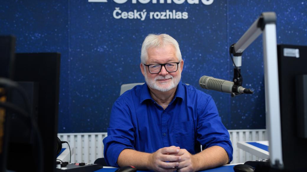 Jiří Matějů ve studiu Českého rozhlasu Olomouc