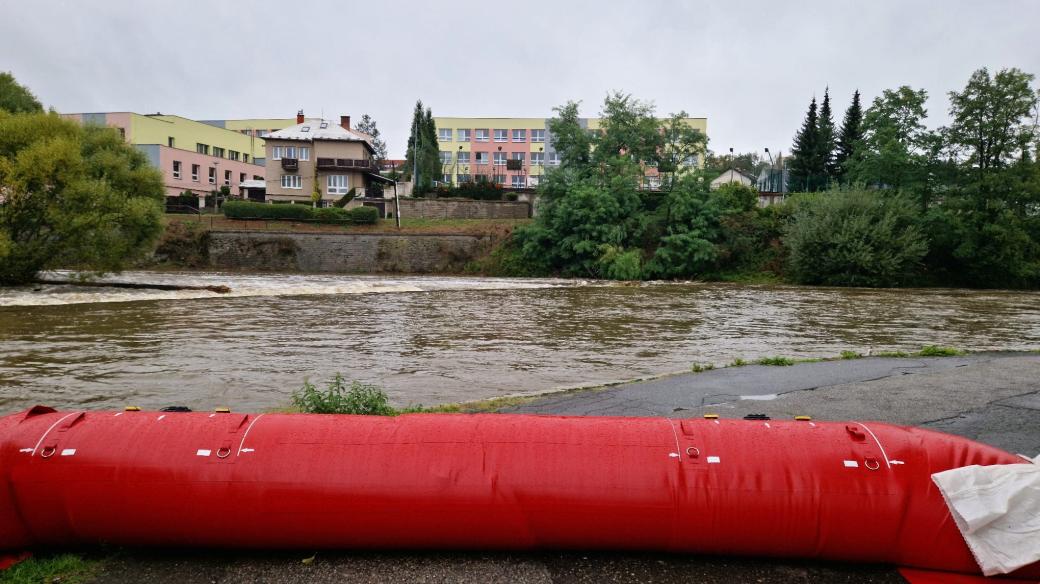 Protipovodňové zábrany u Sázavy v Ledči nad Sázavou