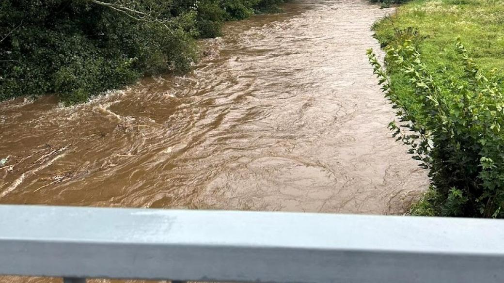 Ve Višňové na Frýdlantsku byl vyhlášen stav ohrožení