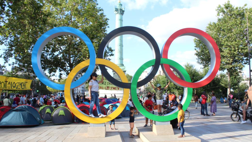 Olympijské kruhy v Paříži