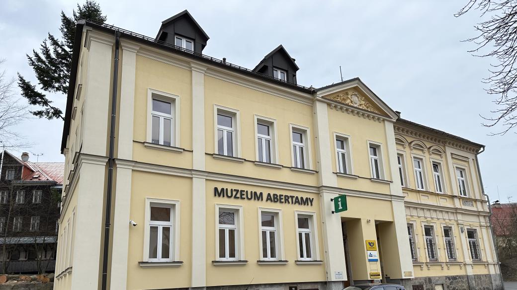 Abertamské muzeum sídlí v Rooseweltově ulici