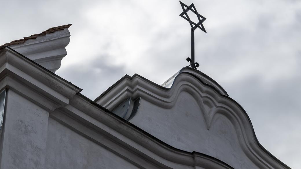 Rekonstrukce synagogy Budyni nad Ohří