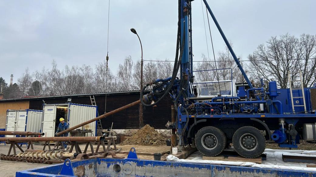 V Litoměřicích začali vrtat první průzkumné geotermalní vrty