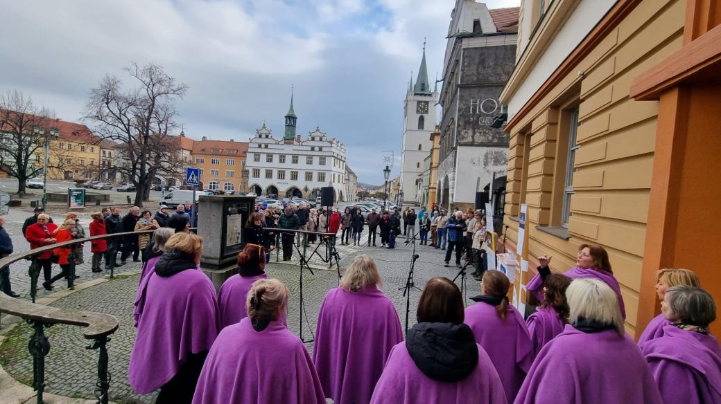 17. listopad 1989 si připomněli lidé v Litoměřicích