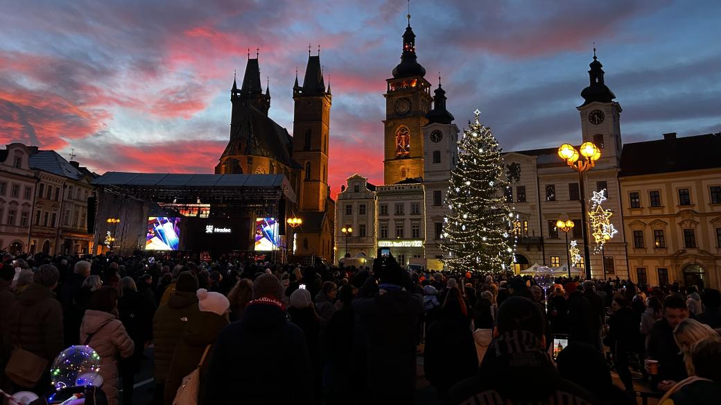 Hradec Králové vstoupil akcí První den spolu do roku oslav 800 let od první písemné zmínky o městě