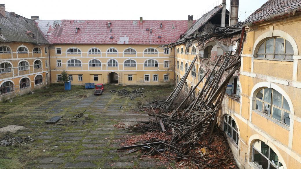 Žižkovy kasárny v Terezíně jsou v havarijním stavu