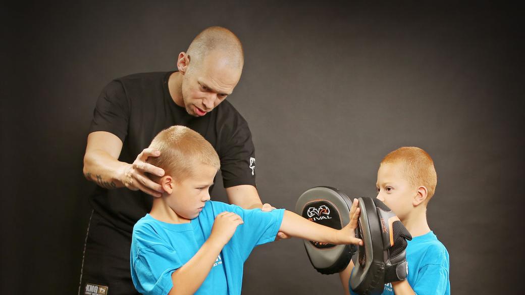 instruktor Krav Maga Jan Edge Černý