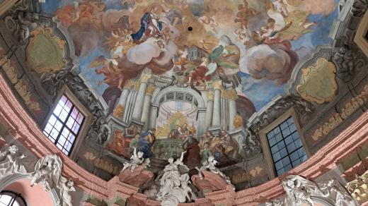 Stropní výzdoby kaple Božího Těla v Olomouci