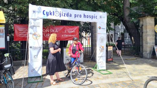 Cyklojízda pro hospic startovala v Třeboni