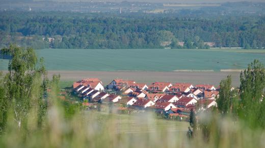 Nový satelit v Němčicích na Pardubicku