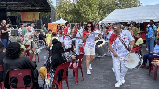 Festival Afrika v barvách je pro všechny lidi, kteří mají rádi Afriku. Nezavíráme se v žádné komunitě, jsme otevření všem, říká organizátorka