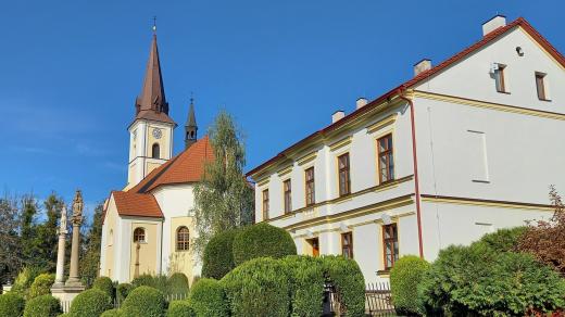 Farní kostel svatého Jakuba Staršího v Horních Domaslavicích