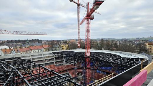 Stavba Horácké arény má proti plánu sedm dní zpoždění, termín otevření by to nemělo ohrozit