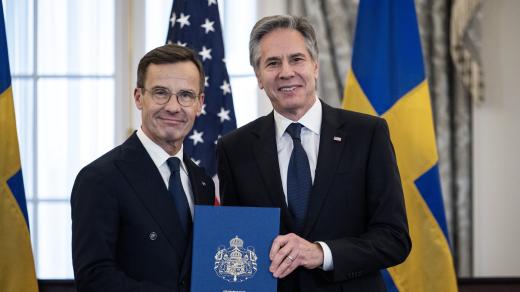 Švédský premiér Ulf Kristersson (vlevo) a americký ministr zahraniřních věcí Antony Blinken