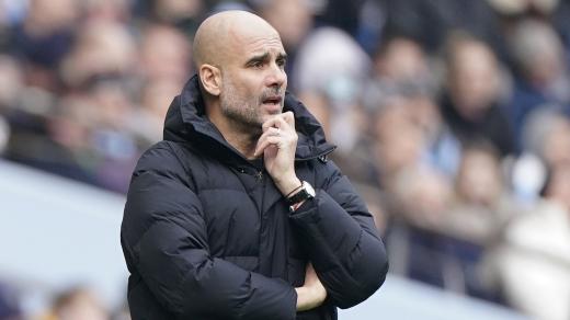 Bude se Pep Guardiola na konci sezony radovat s Manchesterem City ze zisku dalšího titulu?