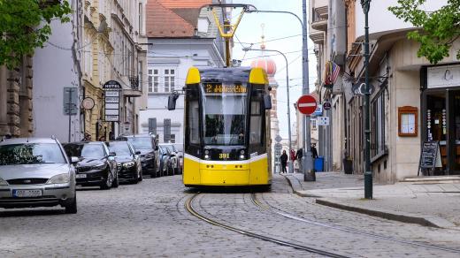 Chystá se rekonstrukce tramvajové trati ve Zbrojnické ulici