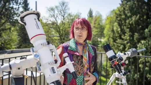 Jana Tichá, astronomka, ředitelka Hvězdárny a planetária v Českých Budějovicích s observatoří na Kleti